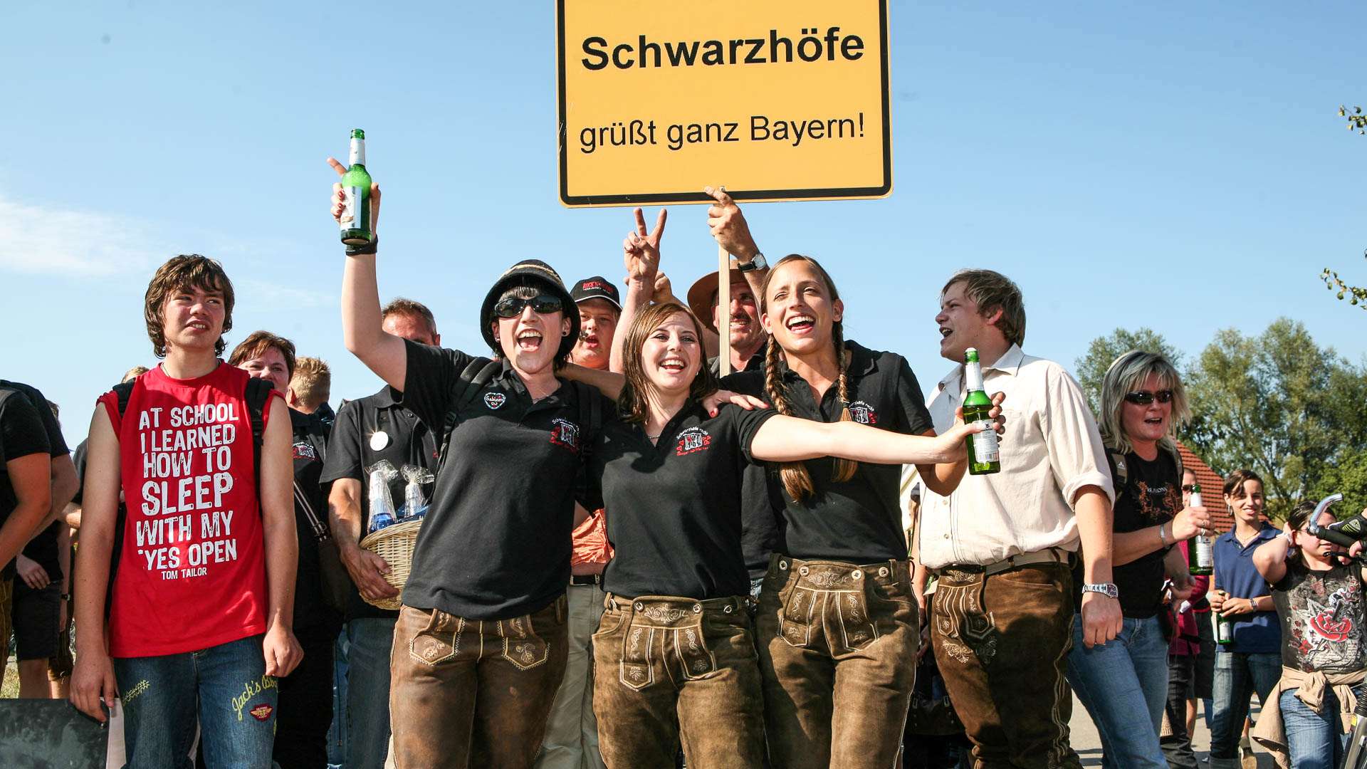 Im Finale unterlegen - aber beim Feiern ganz vorne mit dabei - die Abordnung aus Schwarzhöfe © BAYERN 3