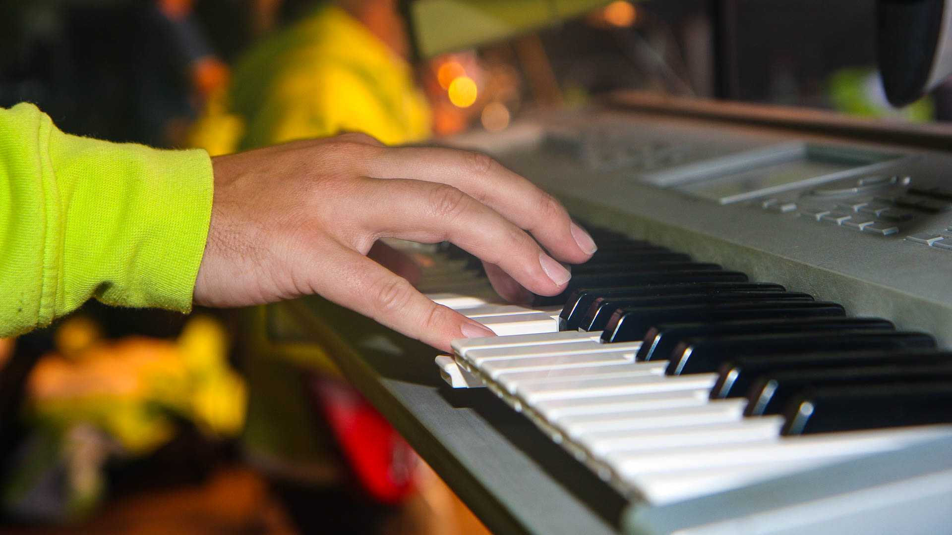 So sehen die Hände eines Keyboarders aus © BAYERN 3
