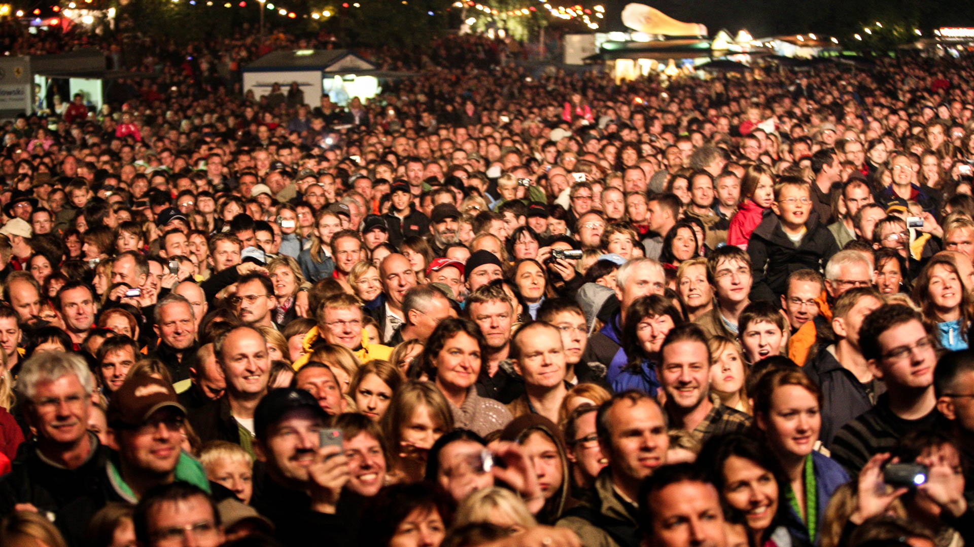 Wahnsinn: 25.000 feiern Sasha in Knetzgau © BAYERN 3