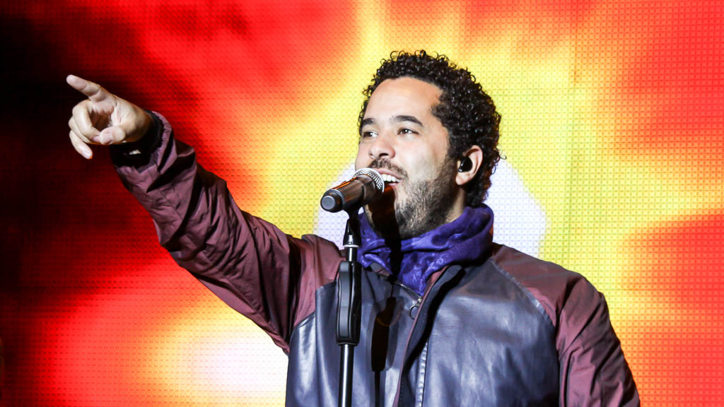 Adel Tawil macht auch alleine eine gute Show in Inzell © BAYERN 3