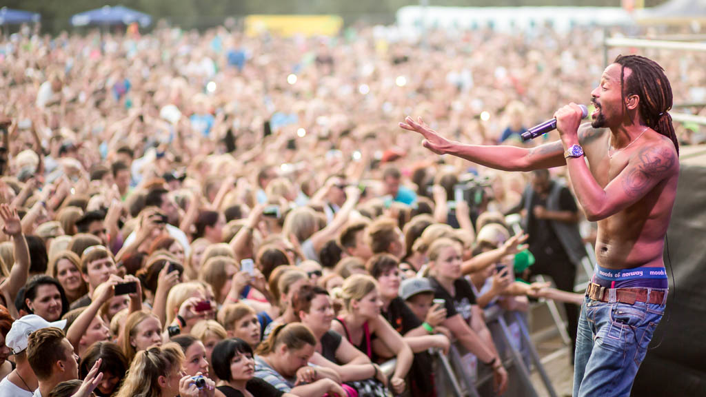 Vor so vielen begeisterten Fans macht Madcon der Gig richtig Spaß © BAYERN 3